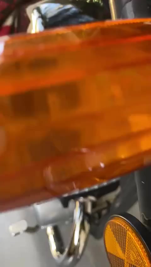 السلام عليكم دراجه سازوكي للبيع كامله مديل 2025 اوراقهة وياهة السعر مليون وبيه مجال المكان كربلاء رقم ***********
