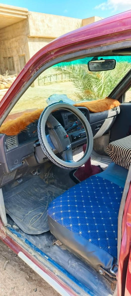 السلام عليكم
سيارة بكم دبل موديل ٩٠ محدث ٩٣
سيارة خير من الله محرك كروسيده  
مكفوله كير شاصي محرك  كله بالشرط
 سيارة معمرة بالكامل مدوشمه جديد 
 سنويه سيارة بأسمي سنويه نافذة ٢٠٣٠
مصبوغه حزام جماليه
السعر ٦٨ وبيها مجال 
*********** 
غير متواجد ع الخاص
