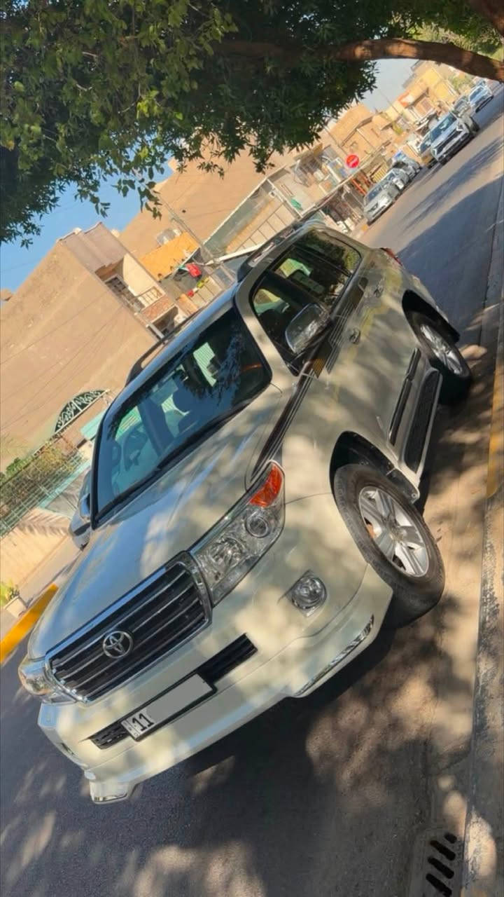 لاندكروز 2014 بريمم جديدة  كلش 🇯🇵
                            .💎 سعر 318 ورقة فقط 💎.
بريم اصلي 
تخم تاير جديد 
صدر و حدادية جديدة 
شاشة كار بلي 
لايت زينون اصلي 
داخلي مشمشي ….
مابيها اي نقص كاملة من كل النواحي
 .
سيارة بيها صبغ بسيط بل جاملغ لامامي اليمن و……
صبغ بسيط جداً بل جاملغ الخلفي لايسر على كبد شبر ….. بارد في باب صندوك الاسفل بسيط جداً 
. 
لباقي كفالة و شرط السونار ….. و موجود سونار بيها هم 

رقم بغداد بسمي ……. و مكانها بغداد

للاستفسار :📱***********
