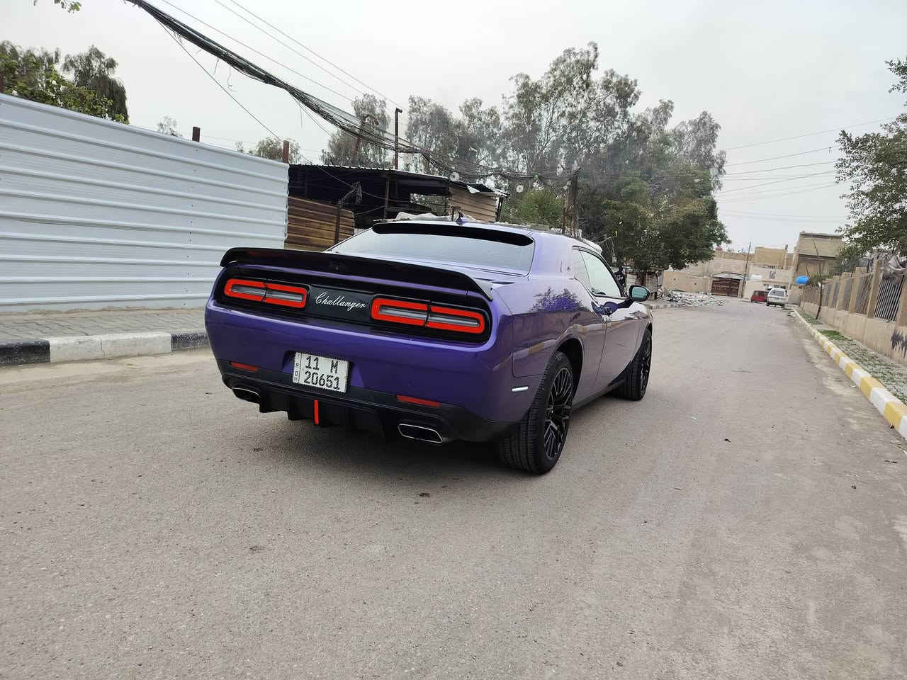 السلام  عليكم جالنجر  موديل 2016 اصل لؤن 💜👿مميز  كير عادي 6 نمر سؤبر تراك سياره جديده بمعنه الكلمه ميكانيك لوك  مكينه ؤكير مكفؤلات حجم  5700صدر خلفي امامي جديد عليه تعديل برمجه وتزؤيد يعني مصروف عليهه 
فجؤج 4بستم  فلنجات مشيفه 
 كشنات كنتاره لؤنين 
كشن سايق كهرباء 
دمام بلادي بلجنطه
كامره وحساسات خلفية
عليها كزوز اس ارتي دبات سود
هدرز شورت عليهه برمجه 
اكسل اس ارتي 
حاجب متغير
اضاءة داخليه 
ؤيل حجم 20 تخم تاير جديد 
ؤارد امريكي  حادثهه بيها صبغ 3قطع جاملغين ؤبنيد 
السعر 138مكاني بغداد رقمي ***********
