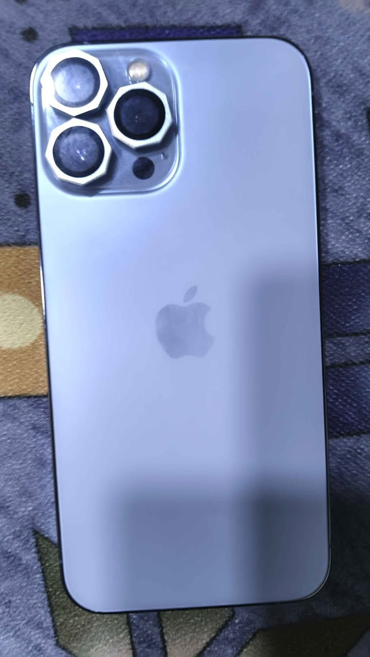 ‎ايفون13برو ماكس ذاكره ٢٥٦ بعده جديد ويا شاحنه سعرة٧٣٠ رقم***********‎ بغداد, العراق
