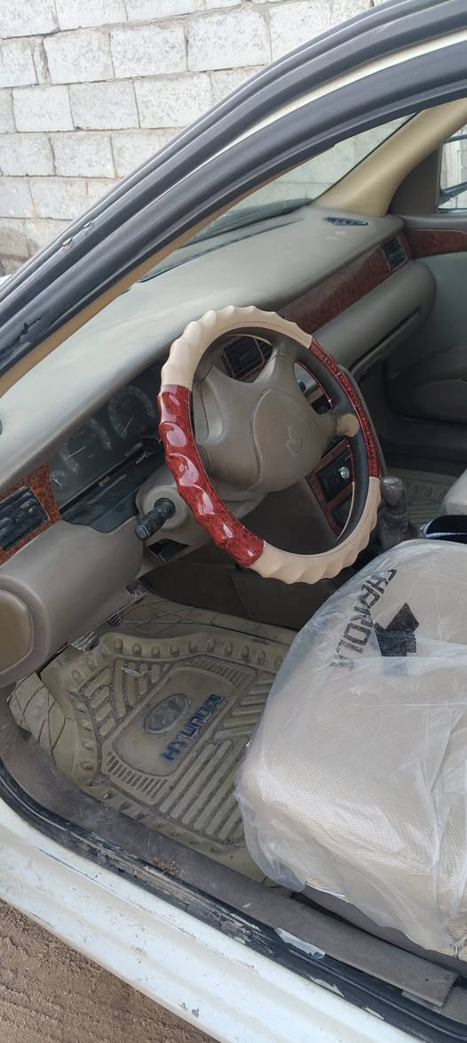 سلام عليكم سمند 2010 بسمي سياره بس بنيد مبدل سياره ماعايزه شي كله جديد سعر 37 وبيه مجال سنويه ما صاقطه مكاني شارع المطار وهاذه رقمي ***********
