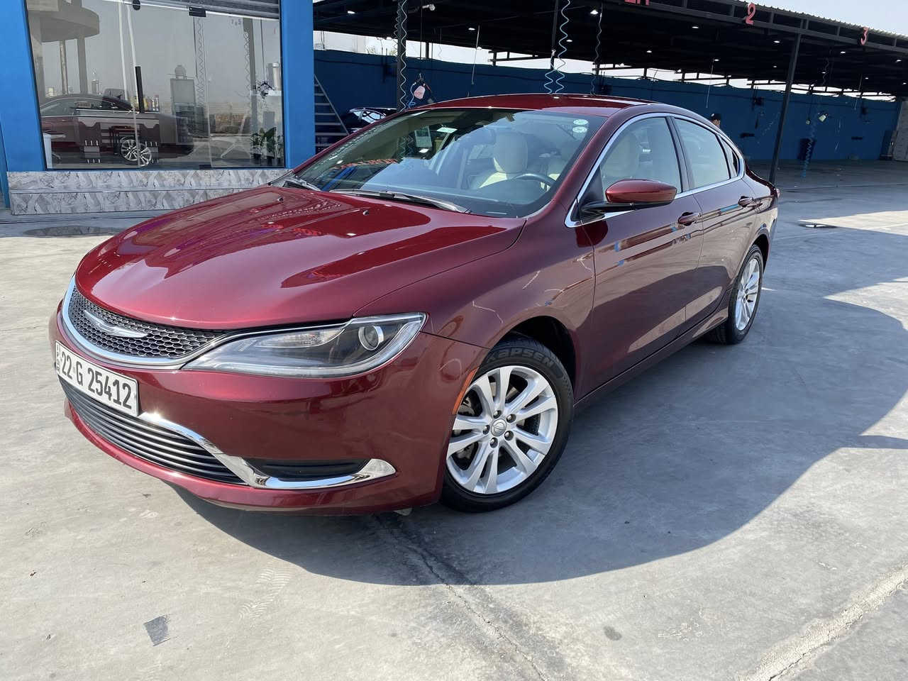 للبيع أو مراوس BYD
كلين بدون حادث أو صبغ كفاله سياره جديده على وضع الشركه محرك أربعه تشغيل عن بعد 
***********
