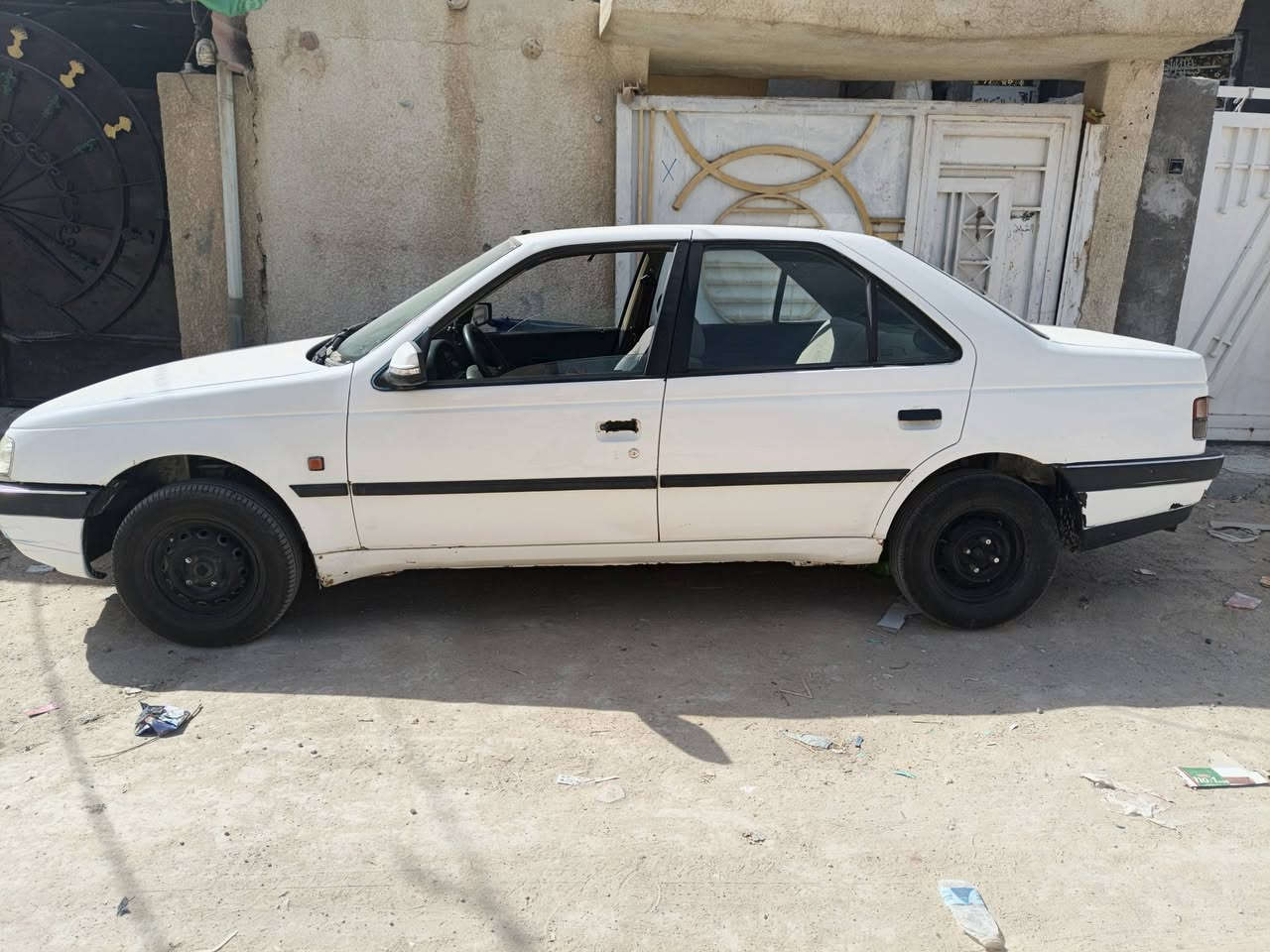 ‏بيجو روا للبيع 
‏مديل ٢٠٠٩ مكانهة كربلاء
‏السعر ٢٧ 
‏للاستفسار الاتصال ***********
