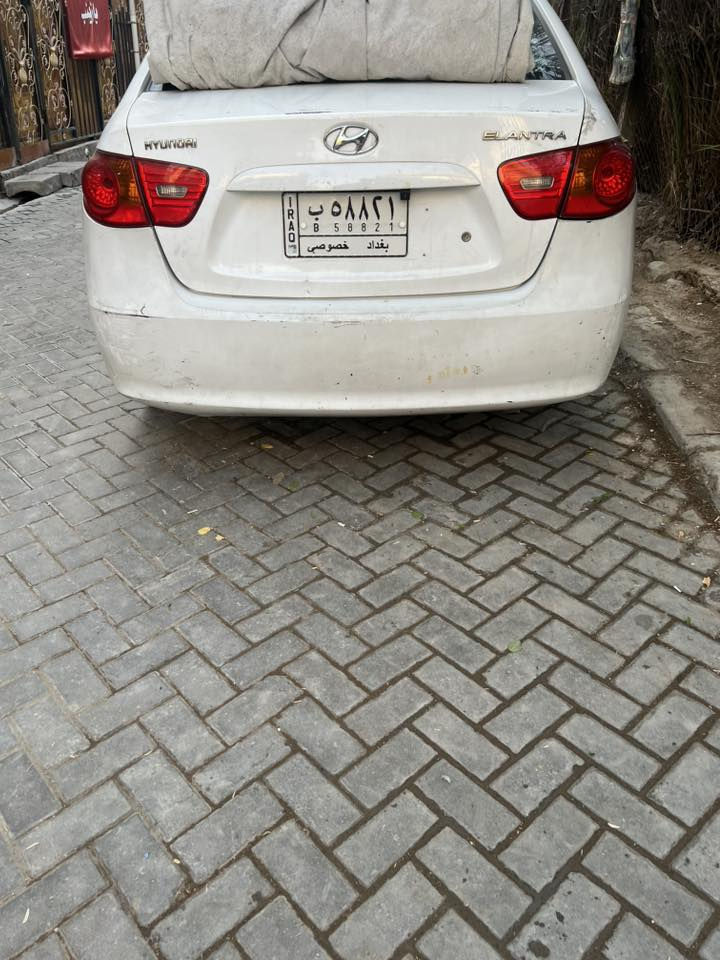 سلام عليكم الانتره 2009البيع خليجي مكينه 1600 دكشن عالي بيها طعجات قليله مكينه كير حداده كفاله السعر 95 بسمي رقم الهاتف ***********
