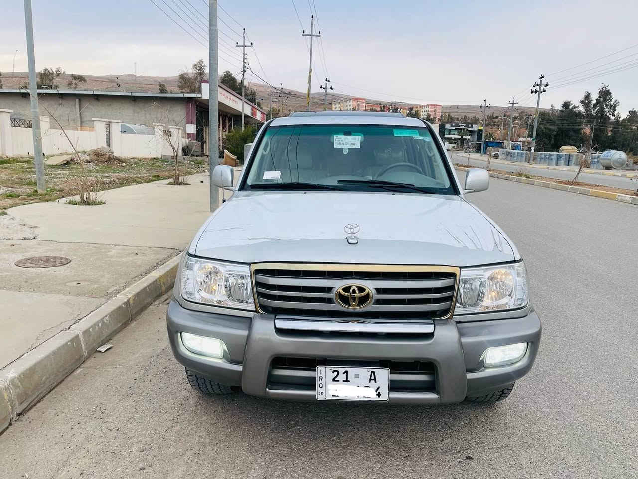 TOYOTA...LANDROVAR....V8
 مؤنيكا...   مؤديل  ٢٠٠٦   .. vxr..v8...فول  مواسةفات... مواسةفات  ليكزز  
رةقةموو سةنةوي  نوييه ... تةحويل  وةكاله..بةشةرت...
مةكينةي   و  كيري  بةشةرتي  فيتةر   نةكراوةتةوة..
بؤياغ   5   بارجةي   هةيه. بةس بةخه..    ..لاي  سايةق  جةمبيكي  كةمي   هةيه هةيه.....
سعري  187 .كةلاو  كةميك  مجال 
شوين  كؤيه 
***********
***********
 كؤرينةوةش  دةكةم  بةشتيك  بة دلم  بيت
فايبةرم  كؤرةكه.

لل اخوان. عربيت. *********** كويسينجاك, أربيل
