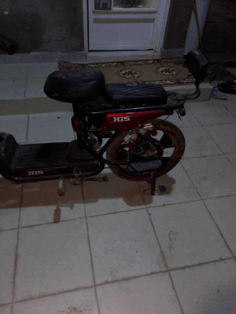 دراجة شحن 
كهربائيات كلهن يشتغلن امانة الله
نضيفة
البطاريات جدد(قابل للفحص) 
تايرات جدد
 ما مبدل بيها شي
((((نقصها فقط عقل ))))
افحص واخذ كربلاء, العراق


**إذا كنت صاحب هذا الإعلان وتريد حذفه لأي سبب، رجاءا أرسل رسالة إلى الدعم الفني**