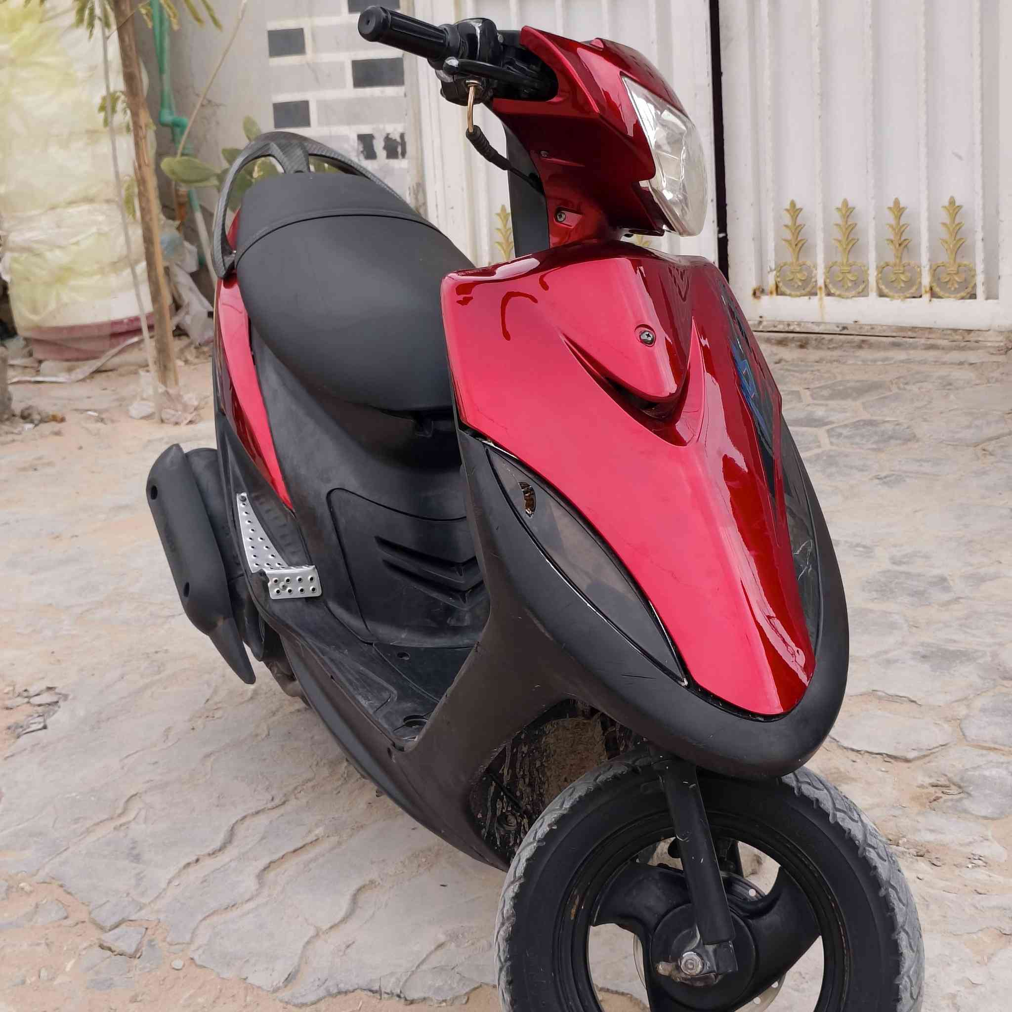 دراجه ماكس عدله للبيع دراجه جديد تجي تفحص وتشوف السعر 700 وبيها مجال الاستفسار *********** رقم الهاتف
