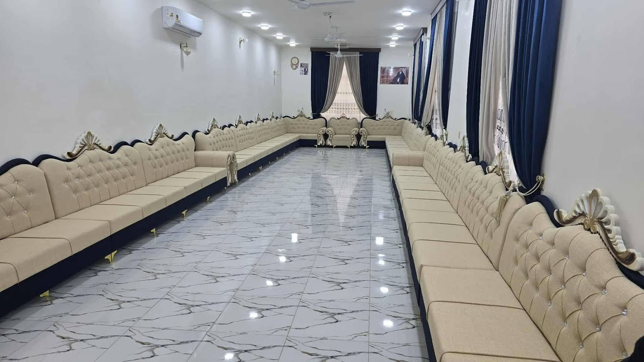 🪵✨ معرض ونجارة الكرار للأثاث
بإدارة النجار حيدر المرشدي
إذا تبحث عن جودة، دقة، وأناقة بالأثاث فأنت بالمكان الصحيح 🤎
نقدم لكم أفضل أعمال النجارة والأثاث المنزلي
بخبرة طويلة وتنفيذ احترافي لأدق التفاصيل.

🛠 خدماتنا:
✔ غرف نوم
✔ بوفيات
✔ أبواب
✔ جراجيب
✔ محجرات
✔ تخم قنفات
✔ دواوين
✔ جميع أعمال النجارة حسب الطلب والقياس

🌲 المواد المستخدمة:
✔ خشب روسي درجة أولى
✔ بلوك بلايود أسود عالي الجودة
✔ إسفنج مميز درجة أولى
✔ أقمشة تركية نوعيات ممتازة

⭐ مميزاتنا:
✔ خبرة طويلة في مجال النجارة
✔ تنفيذ أدق التفاصيل حسب رغبة الزبون
✔ قياس مجاني
✔ تنفيذ موديلات حديثة وعصرية
💯 تنفيذ متقن – جودة مضمونة – أسعار مناسبة

📍 العنوان:
بابل – الحلة
شارع 80 نجف
قرب حلويات قصر الشام

📞 للاستفسار والطلب (اتصال أو واتساب):
📱 ***********
📱 ***********

✨ تواصل ويانه الآن واحصل على تصميم حسب ذوقك وبأفضل الأسعار.

#نجارة
#اثاث
#اثاث_بابل
#نجارة_الحلة
#غرف_نوم
#قنفات
#اثاث_حسب_الطلب
