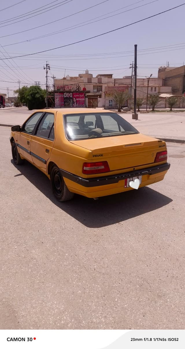 سلام عليكم بيجو اكد موديل 2016
رقم بغداد هزه جدبده مصفره هيه وغرامه مداور ثاني يوم 

لا ظربه ولا تبديل بيها فقط اسم دحجه 

كفاله مكينه وكير شرط تبريد ثلج حداديه زينه 

تخم تاير سياره احله من صوره سياره 

السعر  ٣٢ وبيها مجال قليل مكاني نجف كوفه ***********
