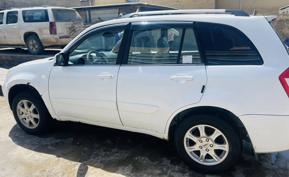 سياره تيكو  2013 رقم بغداد الجديد تحويل ثاني يوم سياره فول فتحه + شاشه + كامرا + لوك سنتر .
مكينه كير خير من الله اي نقص مابيها داخل السياره كلش نضيف صور السونار بالمنشور السعر 54 بيها مجال قليل مكانها الحله للاستفسار خاص او الاتصال ***********
