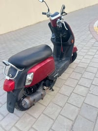 بوليس مسطره للبيع دراجه رمبه ربمه ربمه دراجه جديده اي نقص ما بيه كفاله...
