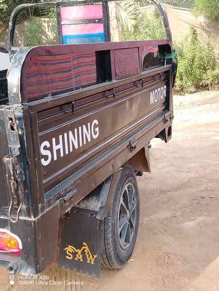 سلام عليكم ستوته للبيع موديل 2020 محرك ٢٢ أوراق اصولي ركبه مكفوله السعر مليون و650 وبيه مجال***********
