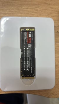 هارد 4TB صلي وجديد  سامسونك m2 ٤ تيرا  ٩٩٠ برو 07701632550