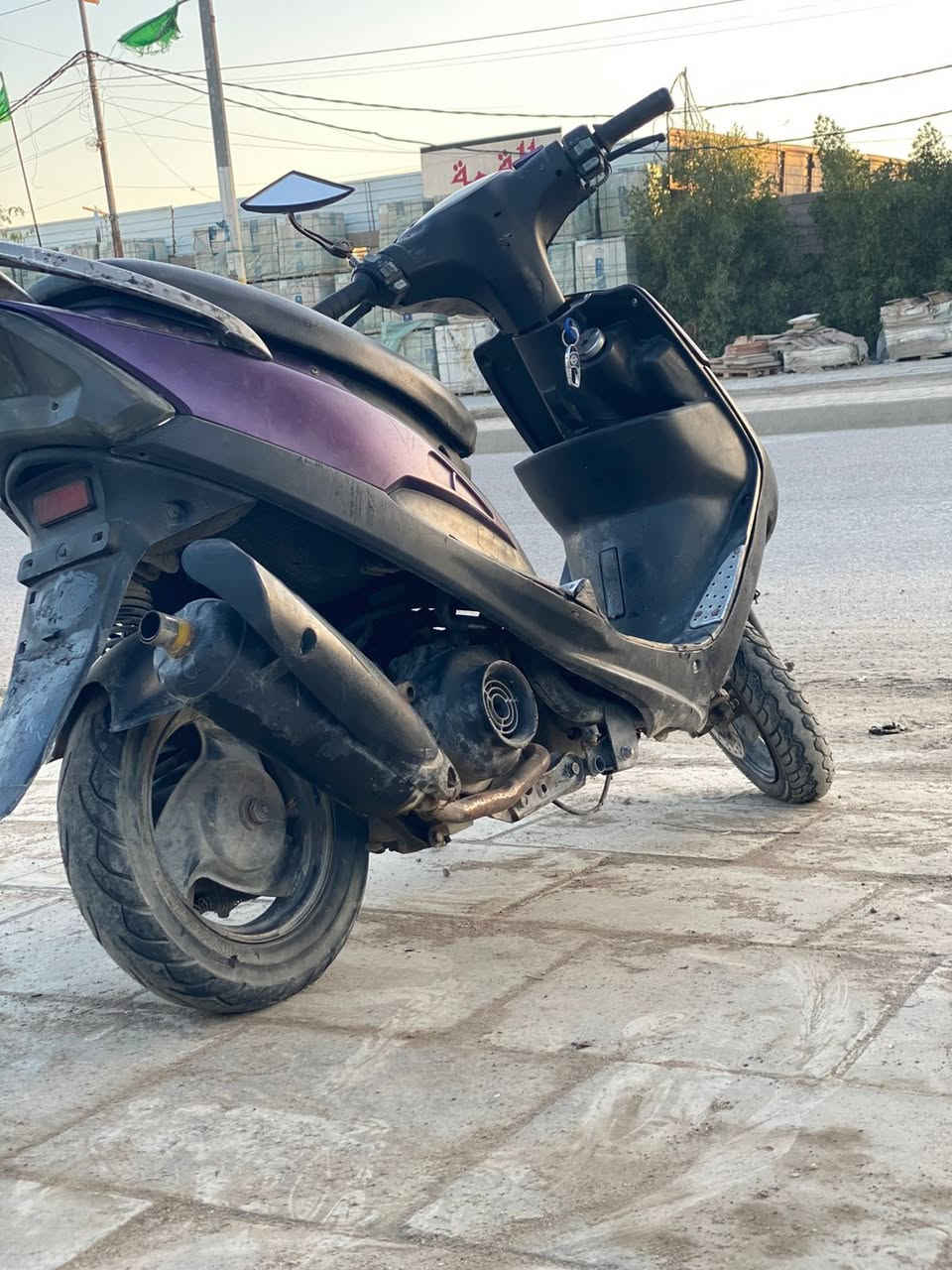 ماكس عدله دراجه مكينه بلاديه 49 سلف بلادي شغاله كلهه مابيهه اي نقص لايت زنون اشاير شغاله سلف وهندر كفرلت اربع ولفات قالنصه رياضي اوراقهه موجوده السعر 450 وبيهه مجال مكاني بغداد حي لاعلام الشراي يتصل راعي الدراجه ***********
