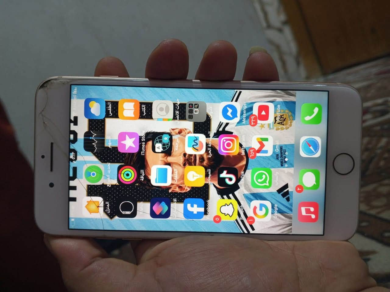 ‏سلام عليكم iPhone ثمانية بلاس للبيع ما مبدل بي شي  ولا داخل صيانة بطاريته  71. ‏ ذاكرة اعلى شي ٢٥٦جهاز ما داخل تصليح ولا مبدل بطارية ولا معلا جهاز  بلادي على الفحص بس الشاشة مفطر شوية من فوك مامأثرة نهائيا  على اللمس نهائيا بي ضمان أسبوع تواصل على الخاص والخاص مفتوح السعر 150  وبي مجال بسيط


**إذا كنت صاحب هذا الإعلان وتريد حذفه لأي سبب، رجاءا أرسل رسالة إلى الدعم الفني**