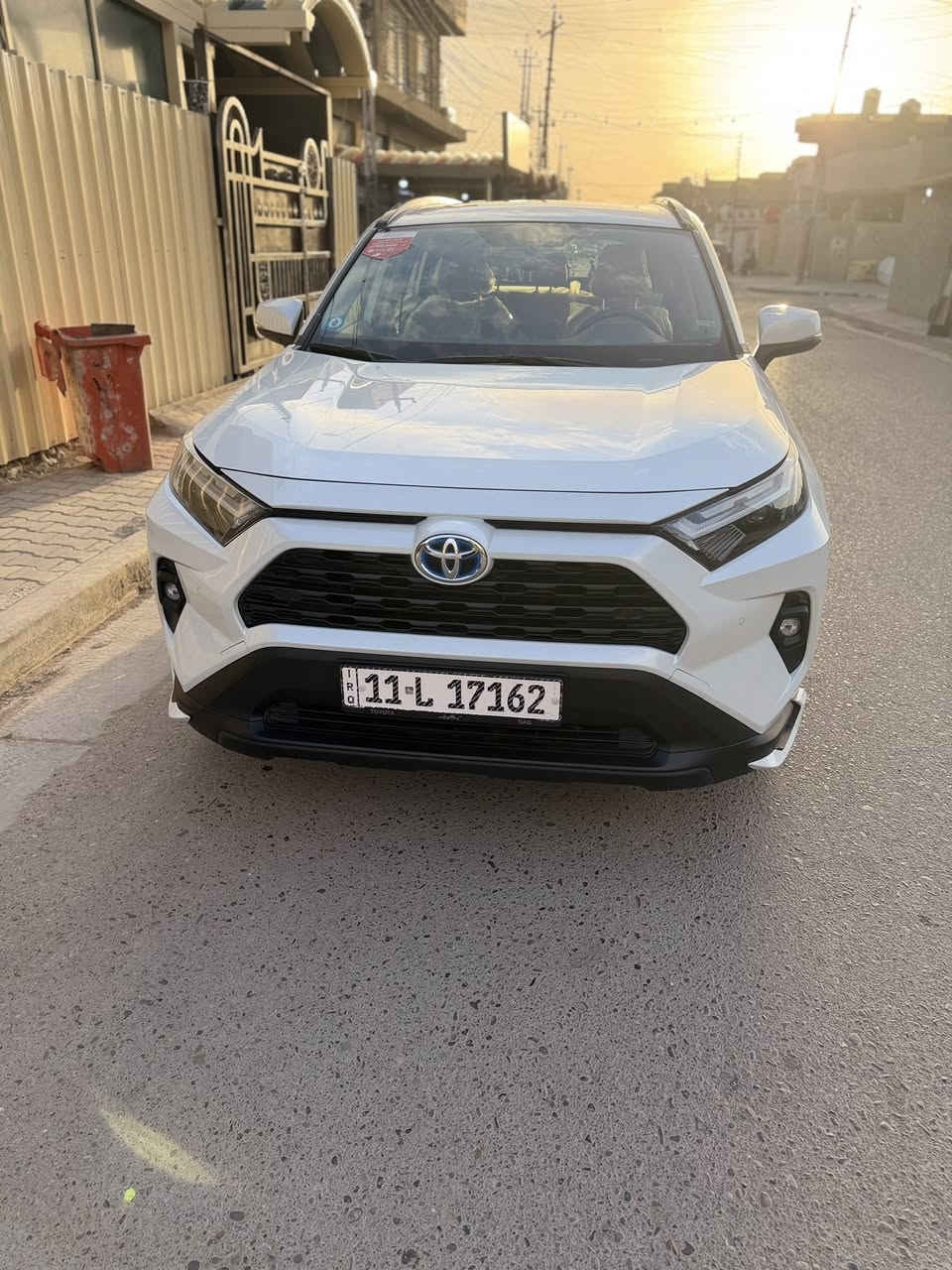 السلام عليكم 🫡
راف فور هايبرد  للبيع
 موديل 2024 مكفولة كفالة عامة 
خليجي وكالة  ساز بعدهي بلضمان 
نظام مقترض وكفيل موظفة وزوجه الكفيل 
مواصفاته 
فتحة سلايد 
شاشة كار بلاي 
تدفئة تبريد منفصل 
 نظام ترحيب 
اربعة  انظمة قيادة
  بصمة 2 تشغيل عن بعد
تحكمات مواصفات ساز 
السعر   225 وبيه مجال للشراي
مراسلة  او للتواصل ***********
