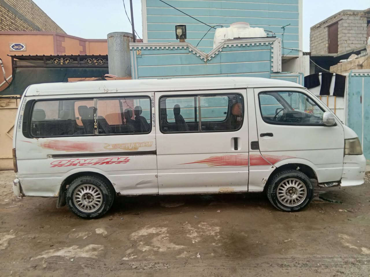 السلام عليكم للبيع فتون نضيفه كلش مكينه وكير وكسن جدد حداديه تعبانه بس الباقي خير من الله لسعر 25 بيها مجال مداور ثاني يوم 2009  مصفره هيه غرمات ماعرف شكد عليها رقم نجف احمر ***********
