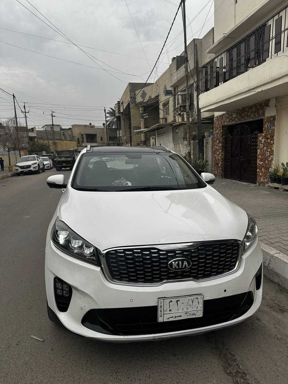 السلام عليكم سورنتو 2020 فول مواصفات فور ويل 29000$للاتصال***********
