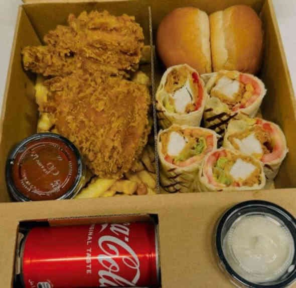 تجهيز مناسبات🌭🍕
مع التوصيل العام الى كل المحافظات
مع وجبة 🍴🍱عشاء اضافيه مجانيه للعرسان
+كيكه طابقين مطعم الصياد💢 لتجهيز المناسبات🥪🌮 في محافظة النجف يوجد توصيل للمحافظات ياالله اللهم صل على محمد وال محمد ⏺ مستعدون لتجيهز كافة المناسبات✔ 1- أعراس✅ 2- مجالس حسينيه✅ 3- حفلات تخرج✅ 4- حفلات اعياد الميلاد✅ ملاحضه : يمكنك اضافة او الغاء اي عنصر داخل البكج🆗️ وحسب الطلب⭕ شعارنا : ارضاء الزبون اولا ✔ للحجز للاستفسار ع الرقم التالي
***********
رابط الصفحهhttps://t.me/dgjjvfdkkj باشراف المندوبه ساره
