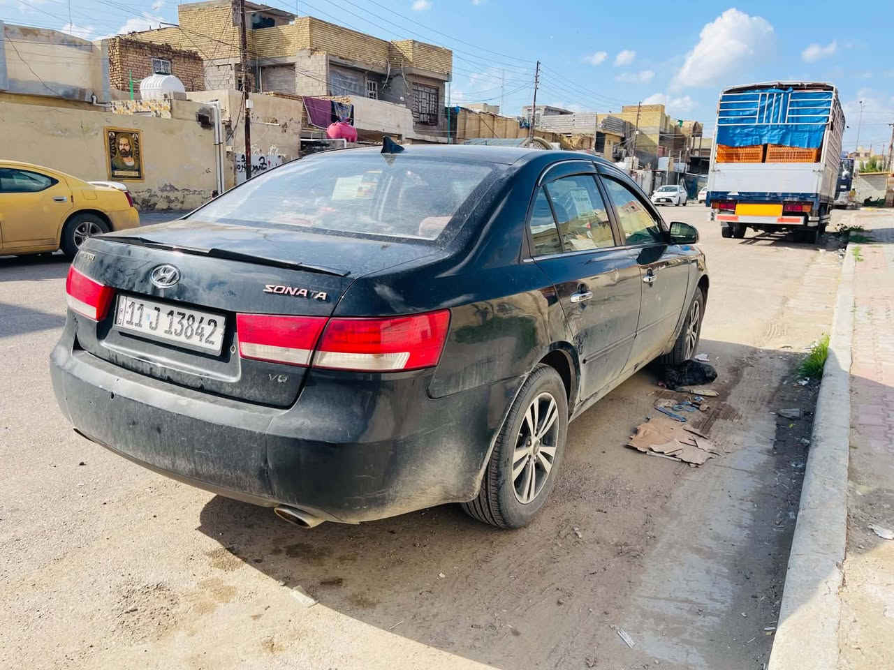 للبيع سوناتا موديل 2006 بيها جاملغ امامي والباقي كفاله محرك 3300 بدون صبغ عده جاملغ امامي وشويه من بنيد واردها جاهزه للاخير العنوان بغداد الحسينيه السعر 78 وبيها مجال قليل ***********
