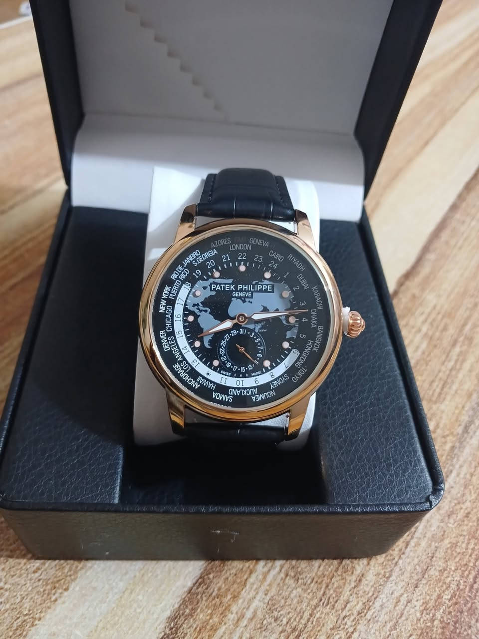 باتك فلب دولي موديل قديم
قطعه مال امزون تحفه فنيه 

قطرها 45

اميال وارقام لامينوس 

دبل مكينه سنتر ثواني منفصل سويس ميد 

ستانلس ستيل ضد الماء 

سير جلد اصلي دبل خياط 

السعر  35 الف على اول تم


**إذا كنت صاحب هذا الإعلان وتريد حذفه لأي سبب، رجاءا أرسل رسالة إلى الدعم الفني**