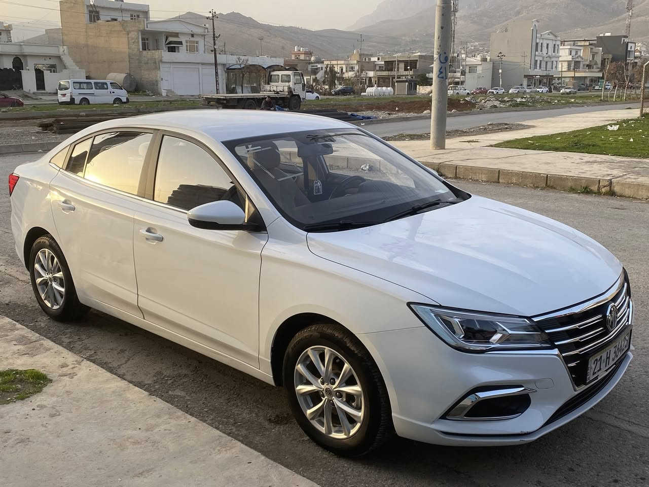 بەناوی خوای گەورە
MG 5 2022 نیو مواسەفات
سفری شەریکەی MG زەمانی 3ساڵی ماوە تەنها 30هەزار KM ,ڕۆیشتوە سەیارەکە یەک دەستە لە شەریکە دەرم کردووە لای خۆمە بە ناوی خۆمەوەییە٫ بێ یۆیاغە تەنها دەرگای پشت سەکن قوپاوی هەییه چاک نەکراوە،  گێر و مەکینە کارەبایی تەقەو ڕەقە تەبرید سارد و گەرم  بەشەرت  ٩٢$مه جاليكى برايانه شوين رانيه 
***********
***********
