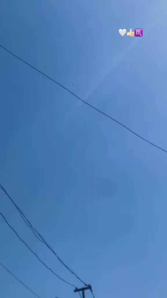 السلام عليكم دارجه ماكس عدله مكينه مفتوحه مره وحده شرط اتخبل ومعدل وسرعه دارجه برغي واحد ما نقصه كهربائيات كله شغاله لايت الهورن اشاير كلشي شغال شرط نكر سلف هندر واحد درجه حلو وكاعده وبخدمته الشراي السعر 625 وبيه مجال للشراي العنوان بصره كرمه علي ابو اصخير ***********
