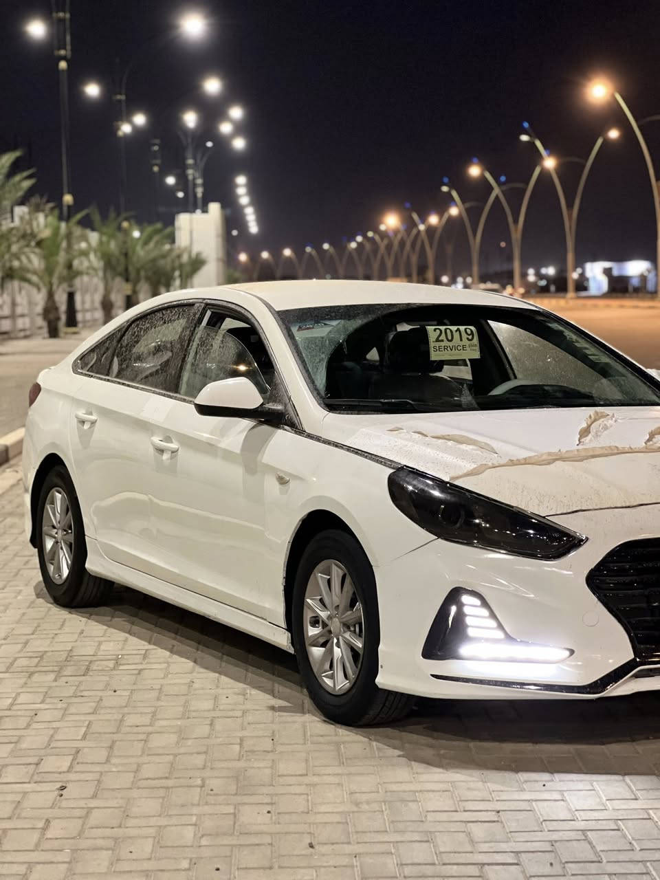 السلام عليكم
سوناتا 2019 بانزين محرك 2000 دووش
ادوات ادوات كصه جنطه متومه ارقام وسنويه شمالي الانكليزي

فول مواصفات عده الفتحه والبصمه
شاشه 
كامره خلفيه 
تدفىه وتبريد كشنات 
حساسات خلفيه 
لدات اماميه ثلجي 
تحكم ستيرن و وضعيات قياده

السياره طك نايلون جاهزه للاخير 
كير محرك حداديه كفاله
تبريدها ثلج  

مكاني البصره القبله (السعر واي استفسار متواجد *********** )
