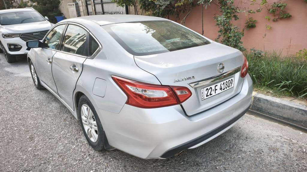 نيسان التيما 2016 Nissan Altima S
وارد امريكي - عداد كيلومتر 120 الف -  گير محرك شرط - بوند وجاملغ صبغ حسب الصور المرفقة - كاميرا خلفية - كشنات قماش كهرباء مغلفة - تشغيل بصمة - رقم وسنوية جديدة - صيانة عامة كاملة - السعر 120 قابل للمفاوضة بعد الفحص -  العنوان اربيل - عنكاوا.. أربيل, العراق


**إذا كنت صاحب هذا الإعلان وتريد حذفه لأي سبب، رجاءا أرسل رسالة إلى الدعم الفني**