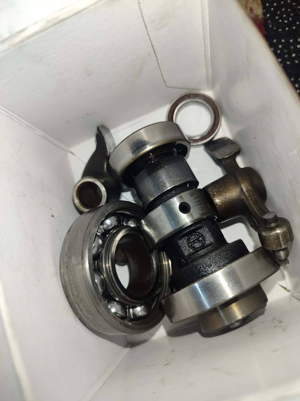 السلام عليكم غراض ادرس تفصيخ بلادي نوزل نظيف وكلج امامي وكام شفت وجواكيج وبولبرنات ثنين مال كلج خلفي بلادي للبيع كلمن وسعرة خاص مفتوح


**إذا كنت صاحب هذا الإعلان وتريد حذفه لأي سبب، رجاءا أرسل رسالة إلى الدعم الفني**