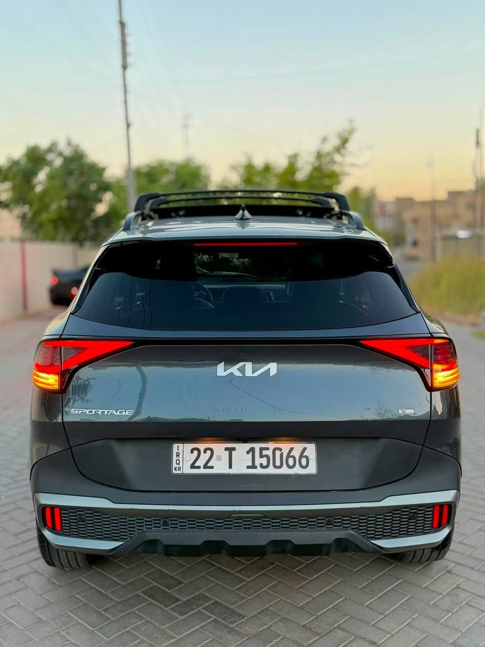 كيآ سبورتج2023 ✔️ لون زيتوني  على رصاصي أعلىٰ فئه موآصفآت 💚 الفئه العاليه
جديده بمعنى الكلآم وارد امريكي 

دخلت بدون صبغ فقط كسر بدعاميه بدون دواخل شرط الفحص 

الموآصفآت :

بصمه ، تشغيل ، أبوآب ، صندوق ،

بآنورامآ ، طكتين ، تشغيل عن بعد 

جنطه كهرباء بصمه 

كشنآت جلد فول ، دوآخل صاج فايبر

سستم صوت سماعات 🔊 هآرمن كآردن ،

فول كشنآت VIP بقلاوه جلد كهرباء USB تتفئه كشنآت ، شآشه دچتل سينمآئي متصل دشبول كامل ، أنآره داخليه متغيره الألوآن ، دوسآت ملون

بچم العريض X , هاند بريك بصمه ، مانع انزلآق

دكمه أوتو هولد ، اوتو ستوب ، درآيڤ مود ، دكمه حساسات ، دكمه الكامرآت , دكمه فورويل المرغوب

قطعتين تبريد منفصل ، 

تبريد بيآنو لمس وفول تحكم بيانو شاشه 

دكمه مانع أنحدآر ، شحن لآسلكي للفون📱

رآدار أمامي ، رآدار جانبي ، رآدار خلفي ،

تحديد مسآر ، سيآقه ذآتيه ، خطوط الشارع 

توقف ذآتي أمامي ، توقف خلفي ذآتي ، 

ويل كب گروم 🛞 ، 4 عدسآت زنون عالي ناصي

حسآسات خلفيه ، كامره أماميه ، كامره خلفيه ، 

بك لايتآت لدات ، اشارات مري ، نظام ترحيب يدات

محرك 2500 المرغوب ،

فول تحكم ستيرن دعآيه ، 

أنآره دآخليه لمس ثلجيه ،

فول نيكلات ،

السعر 200 مجال بسيط 

مكآن السياره بغداد الكرخ 

للأستفسآر***********
