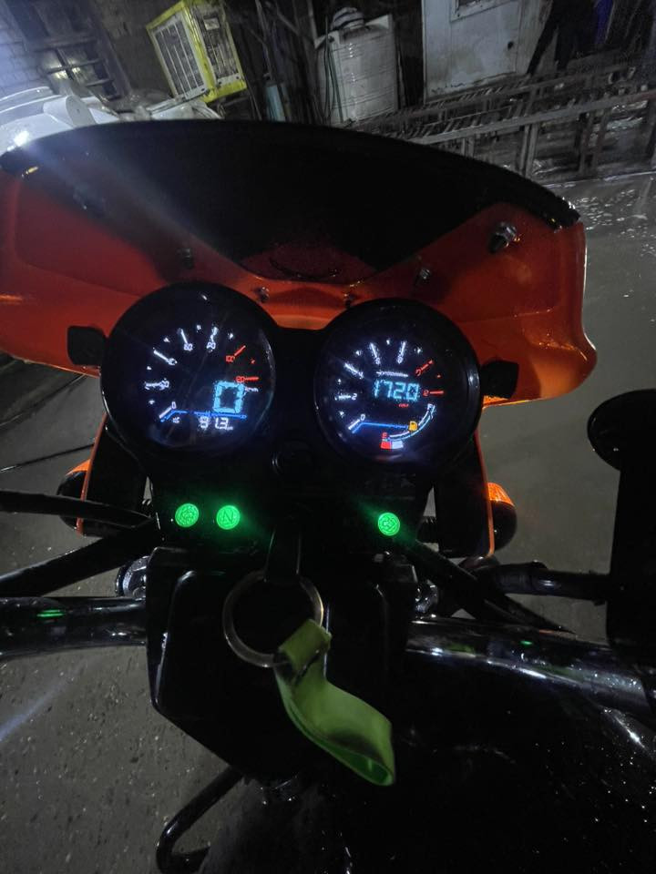 دايون مديل 25 جبلي دراجه جديده بلكارتون بعدها هاي رابع تبديله دهن مكفوله كفاله عامه الدراجة ب اسمي تحويل ثاني يوم رقم وسنويه اربيل السعر 2400 بيها مجال حك جيه مكان بلديات قريب جامع سيد صلاح 
رقم ***********
