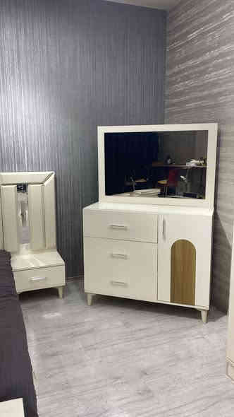 عرض تخفيض اسعار لمده محدوده 
غرف نوم تركي 10 قطع 
كنتور 8ابواب طول الكنتور 3 متر 
ضهر بلوك 8ملم 
الجربايه مخزن جكات 
السعر مليون و 150 الف فقط 🔥
للحجز والاستفسار راسلونا وات ساب ***********
        ***********
      البصره
نقل وشد داخل مركز البصره مجاني توجد خدمه توصيل للاقضيه والنواحي والمحافظات الجنوبيه بأسعار مناسبة ملاحظه ما تدفع اي مبلغ قبل لا تنشد وتكمل ابيتك عليكم بس تنزيل الكراتين من السياره لداخل البيت
