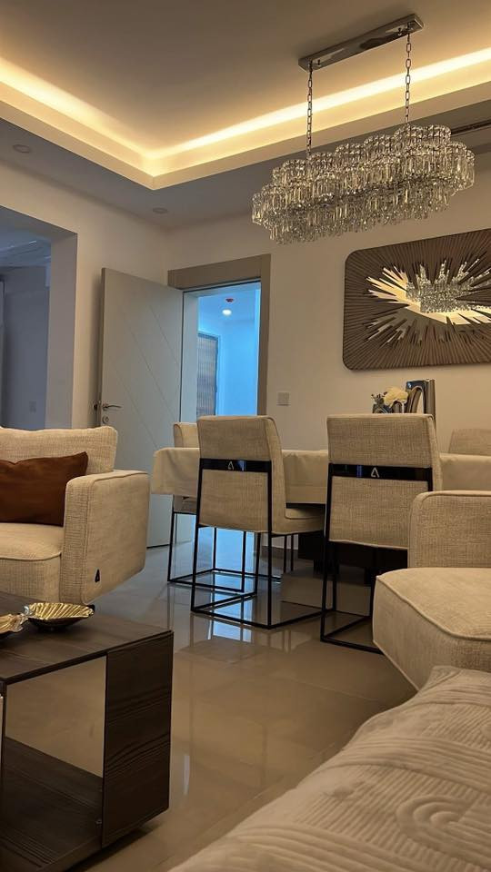 شقه للإيجار مساحه ١٤٠ م مجمع النسيم ستي مؤثثه بالكامل للاستفسار الاتصال على الرقم ***********
