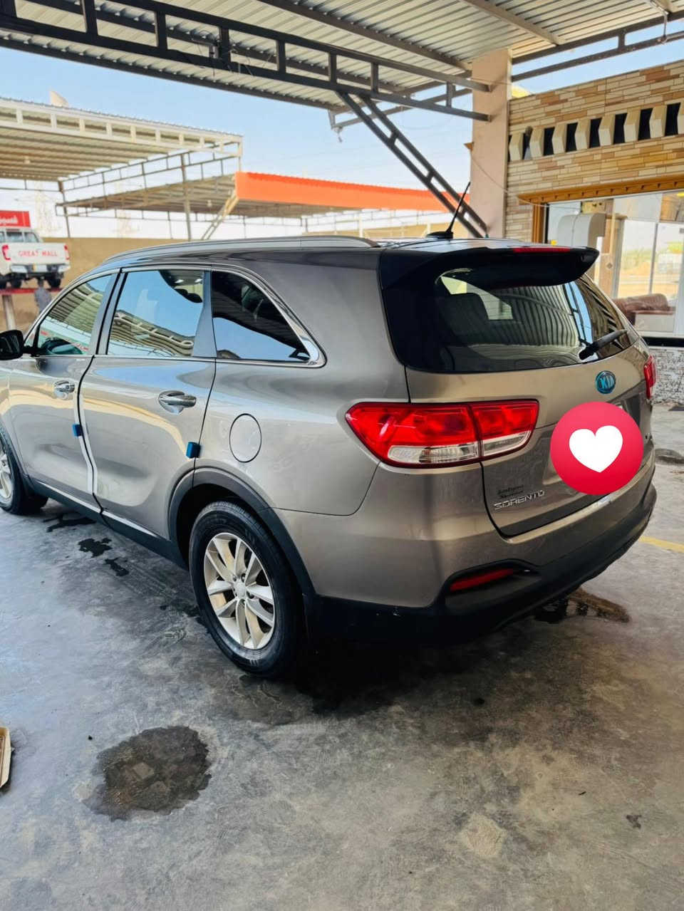 سورنتو ٢٠١٧ وارد امريكي صور الحادث موجودة بالمنشور 
المكان السماوة رقم مثنى باسمي والسنوية جديدة 
٦ سلندر سبعة راكب 
جاهزة اي نقص مابيها تخم تاير جديد
***********
