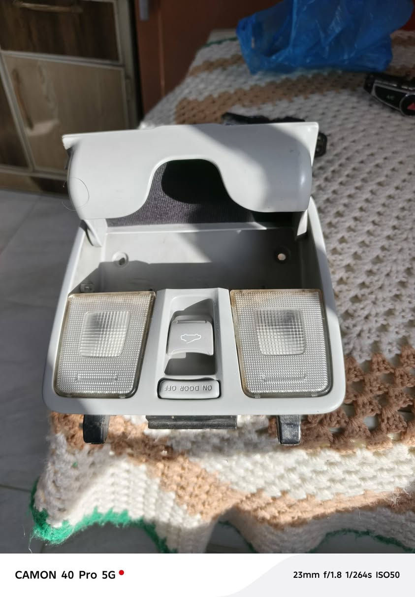 السلام عليكم يوجد لدينا حساس اكسنت تحكم اربعة اشاير زائد حساس تبريد خليجي مات حاوية ويوجد قاعدة فتحه خليجي نجف ***********
