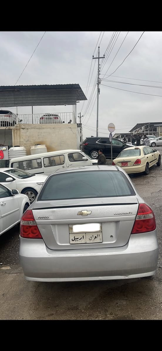 سيارة افيوو موديل 2009
كير عادي محرك 16
خمس قطع بخ بدون دواخل 
هيكل سياره نضيف
سعر 53$ مجال 
مكان سيارة عقرة
رقم تلفون واتساب فايبر 
***********
