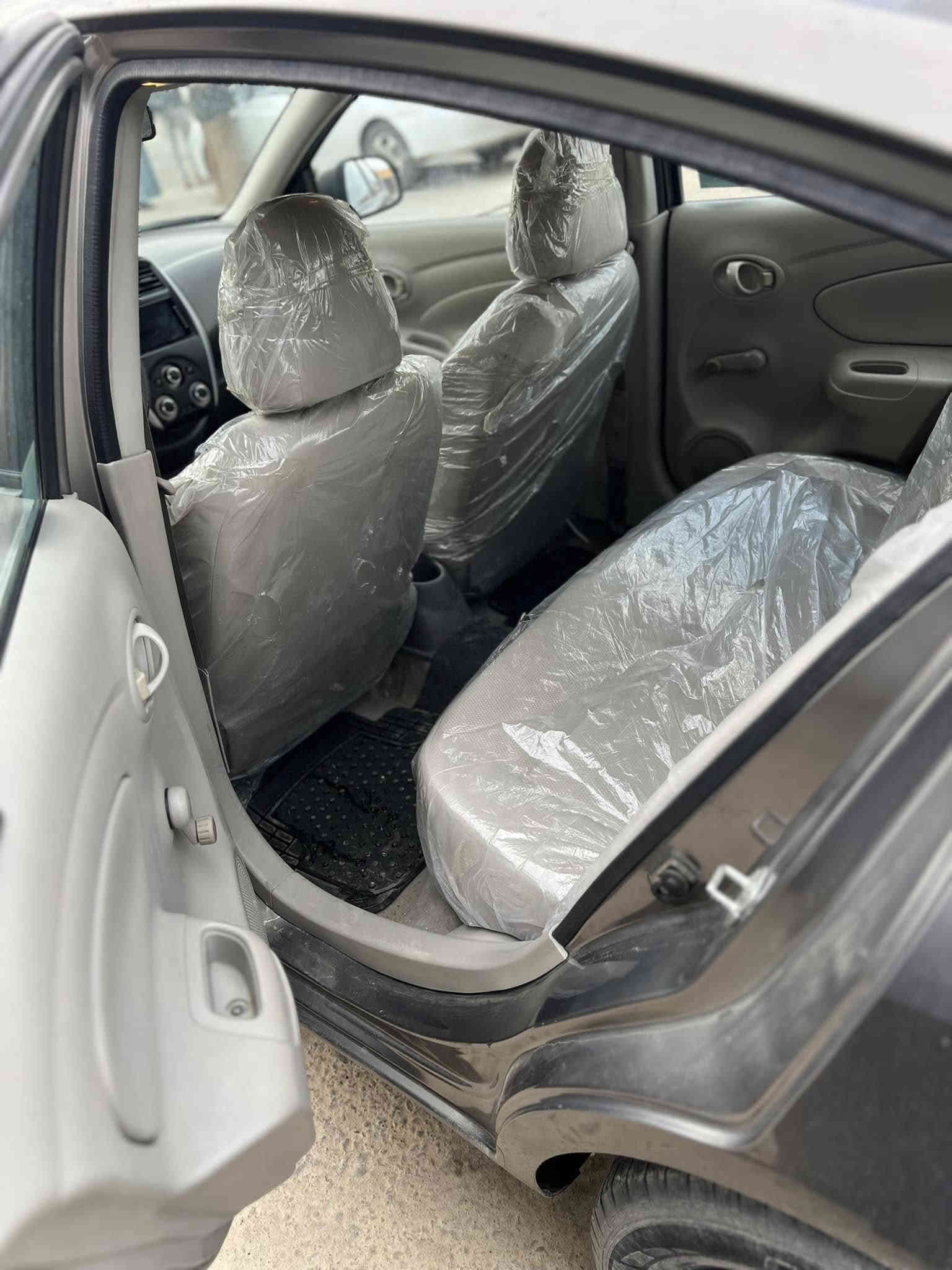 سلام عليكم 
صني هندي 
موديل 2020
كير ومحرك شرط 
تواير وصدر جدد تبريد تدفىه
السعر 107 وبيها مجال للطيبين 
الرقم ‭0782 142 5683‬
