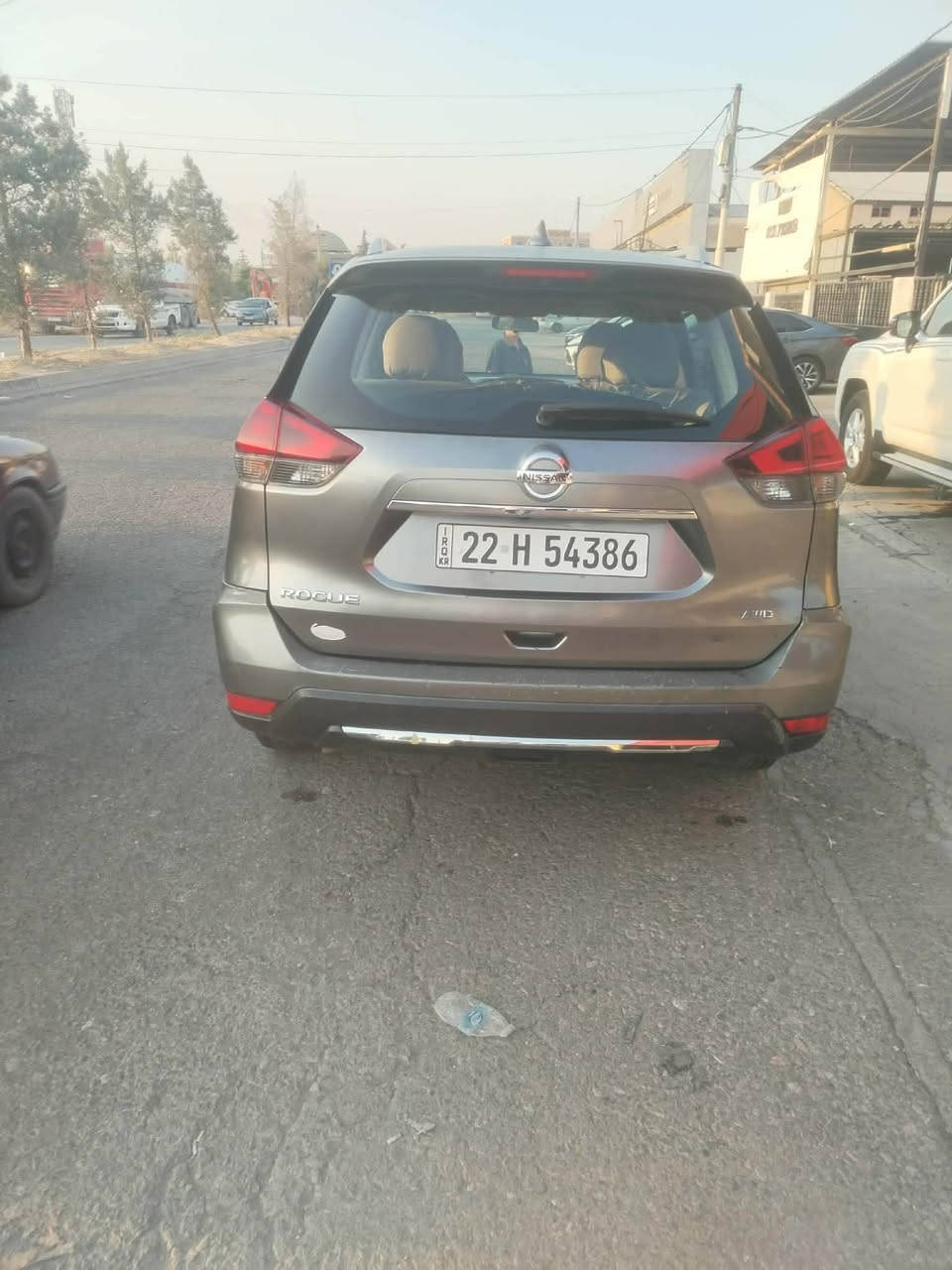 nissan roge 2017 s 
٤ پستن رەنگی نەوتی ٤ پارچەی سبوخ بێ ژۆرێ بێ ئێرباگ 
پێش و پشتی کەپسە 
گێرو مەکینە بەشەرت 
هەزەو سەنەوی نوێیە 
سەیارەکە توندو تۆلە مالی دۆستە 
نرخی ١٢٤ وەرەقە و معامەلە 
شوێن.هەولێر 
***********
