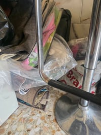 استولات عدد ٥ للبيع جكات شغاله بدون مشاكل والدوشمه مابيهه شي بس اكو شو...