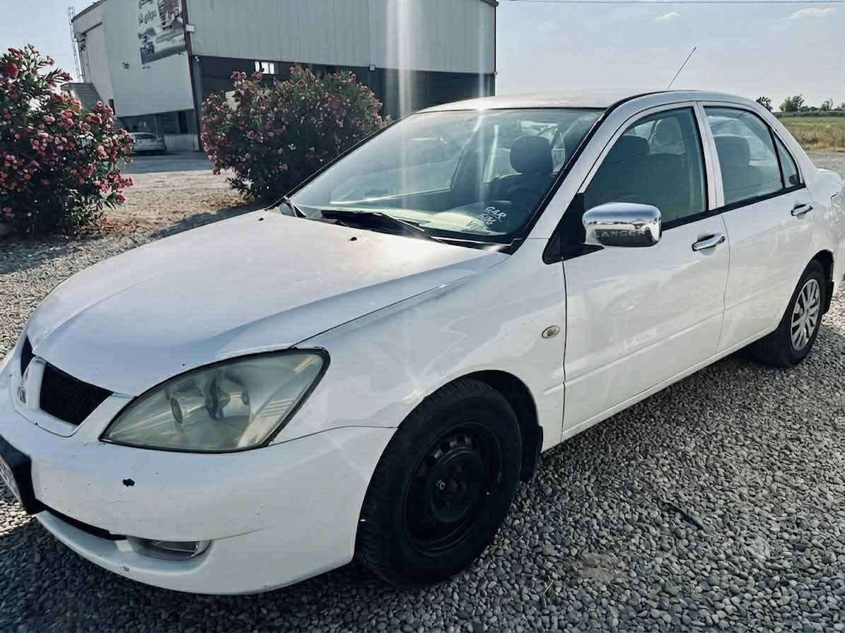 مستر بوشي لانسر 
موديل 2007 GL
محرك كبير لا بخار لا صرف 
گير مكفول 
رقم سليماني 21
تاخ صدر جديد 
سيارة مكفولة من دعامية الى دعامية 
بشرط تحويل 
مسته‌ربۆشی لانسه‌ر 
مۆدیل ٢٠٠٧GL
مه‌كینه‌ گه‌وره‌ 
گێڕ به‌شه‌رت 
بێ سبوغ و ده‌عمه‌ 
تاخم پێشی نوێیه‌ 
سیاره‌یه‌كه‌ی جوان و ناوازه‌یه‌ 
به‌شه‌رتی به‌ناو كردن
***********
*********** Singapore
