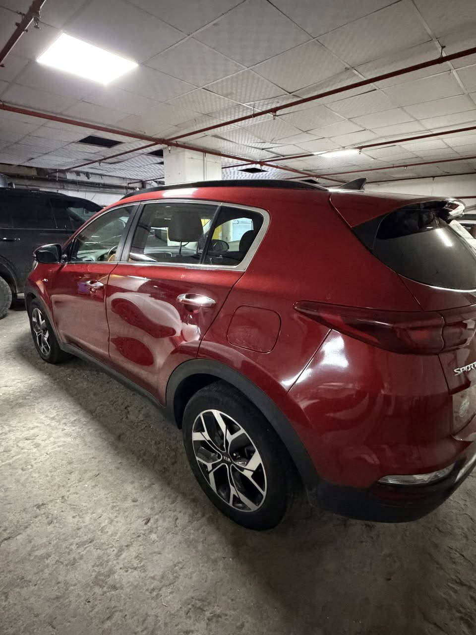 سلام عليكم كيا سبورتج موديلGTL
وارد امريكي فول للاخير
 السياره بانوراما 
حادث فقط البنيد 
ماشيه 53 
السعر 180
مكان السياره بغداد 
***********
