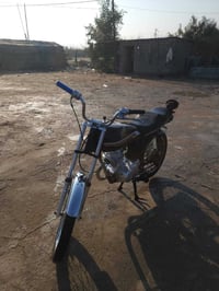 نامه للبيع كلك للبيع كل نقص ما بيها  07863151700