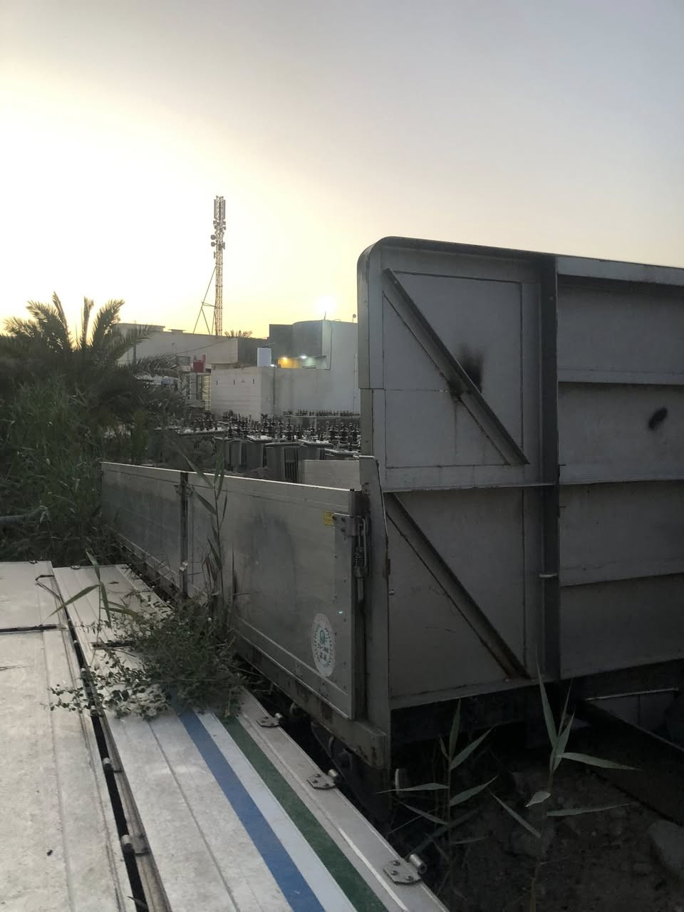 السلام عليكم بديات هينو للبيع  
عنواني بصره ابو الخصيب 
للاستفسار ***********
***********

