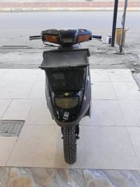 دراجة  يماها مرتب الشاصي بلادي كهربائيات شغالة كمل اشاير شغالة كلوب ال...