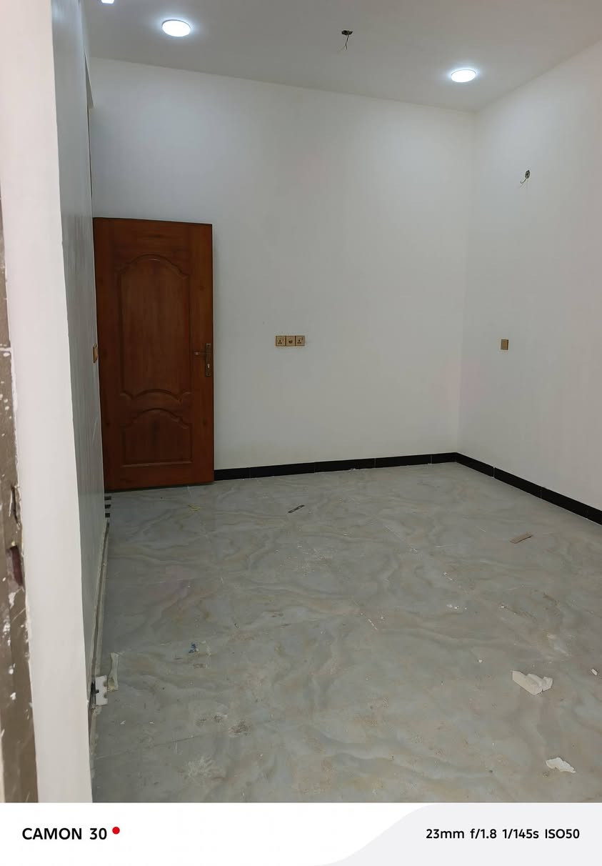 مشتمل ب السياسيين مساحة ١٢٥ بناء حديث مطلوب مبادره تدفع مقدمة و الباقي سدده للمصرف العقاري
+ مشتمل بالسفحه بناء حديث
الشري يجي خاص او يتصل
‏‪‏‪***********‬‏
