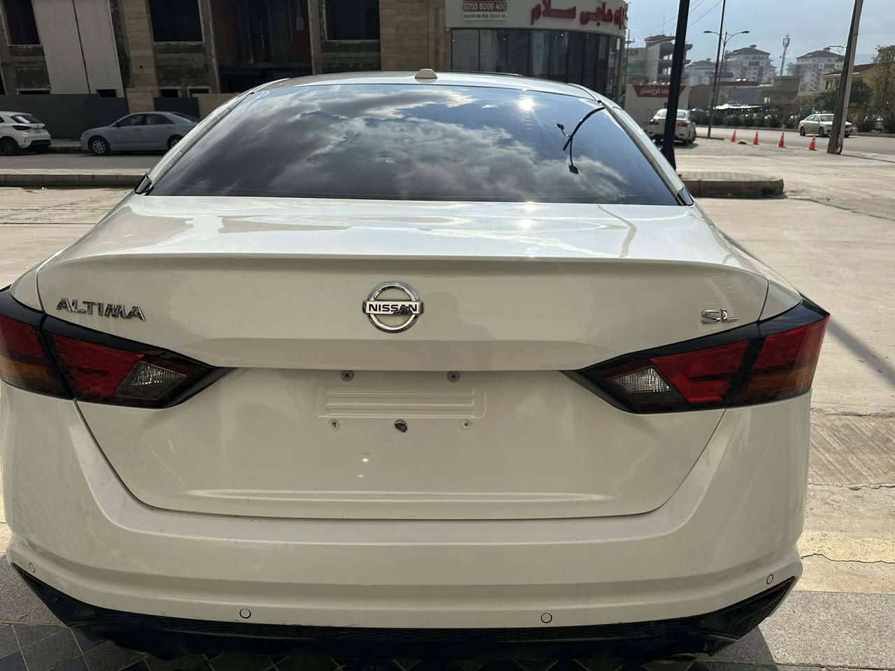 NISSAN Altima 2023 SR+

سڵاید 
کووشن جڵد 
بەسمە 
برێک بەسمە 
کووشن کارەبا 
شاشە گەورە 
ڕادار پشتوو پێش 
مەکینە  2.5  مەرخووب 
کاتی دوو مانگی لەگەڵە 
بێ  ئێر باک تەقین 🙂
بۆیاخ:  چەمەلۆخی دوایی سایەق  سنووقی بە بیلاد گۆڕاوە  به شەرتی ڕەقەم 
نرخ  :  177$
ڕەقم :  شانسی : 1N4BL4CV6PN357619
***********--*********** السليمانية, العراق
