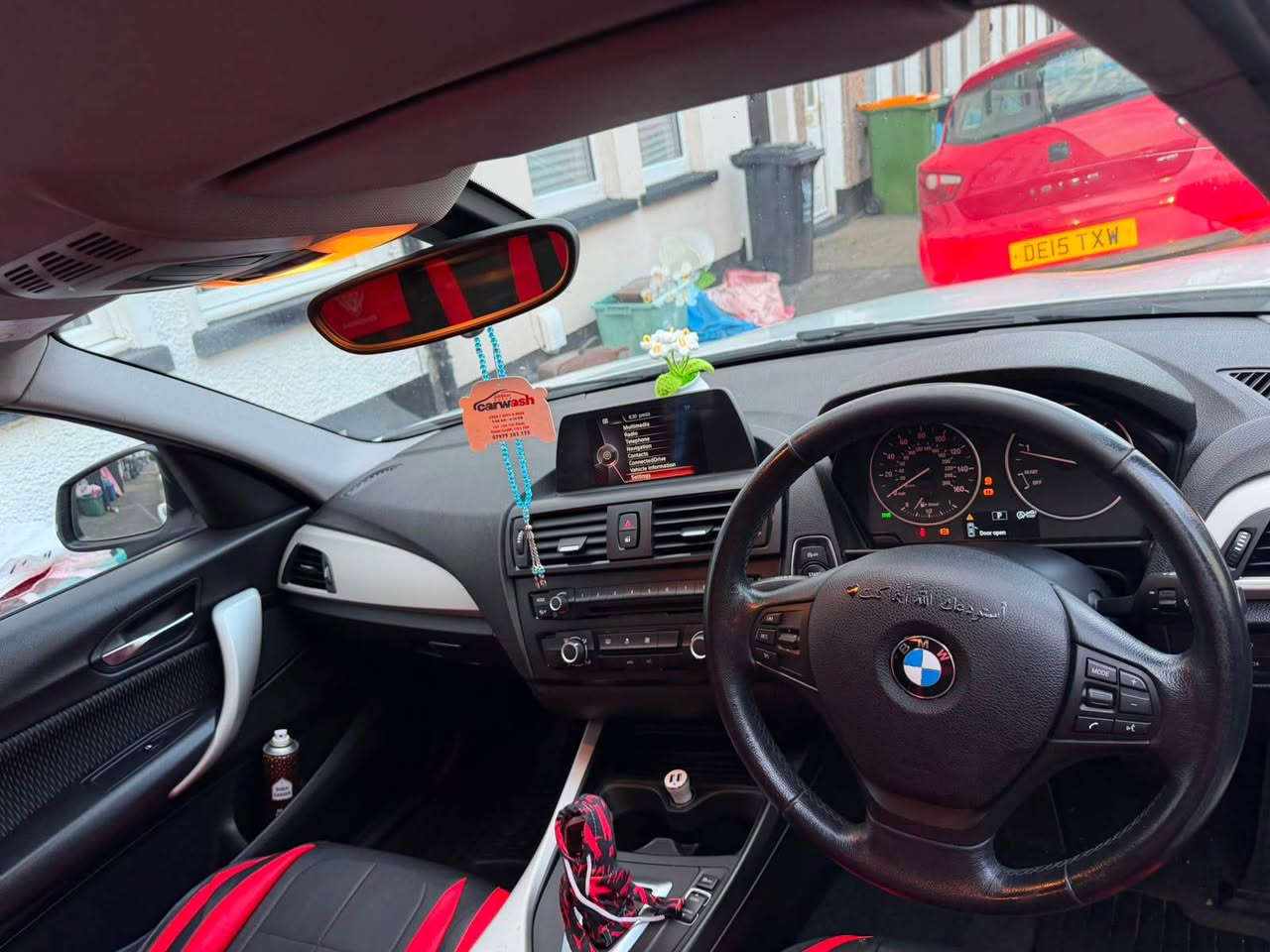 2015 BMW M5 Cardiff, South Glamorgan


**إذا كنت صاحب هذا الإعلان وتريد حذفه لأي سبب، رجاءا أرسل رسالة إلى الدعم الفني**