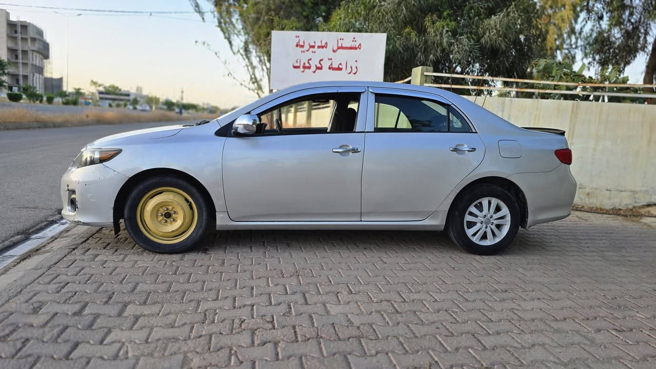 السلام عليكم كورلا 2009 للبيع ضرر موضح بلصور مكان ديالى ***********
